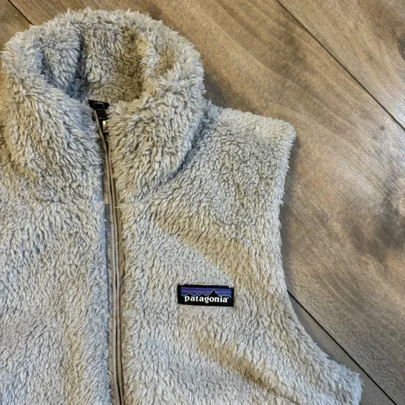 Patagonia Fleece Vest Women's XS Gray Full Zip Puffer Sherpa Warm Outerwear O-48 - Picture 2 of 6
